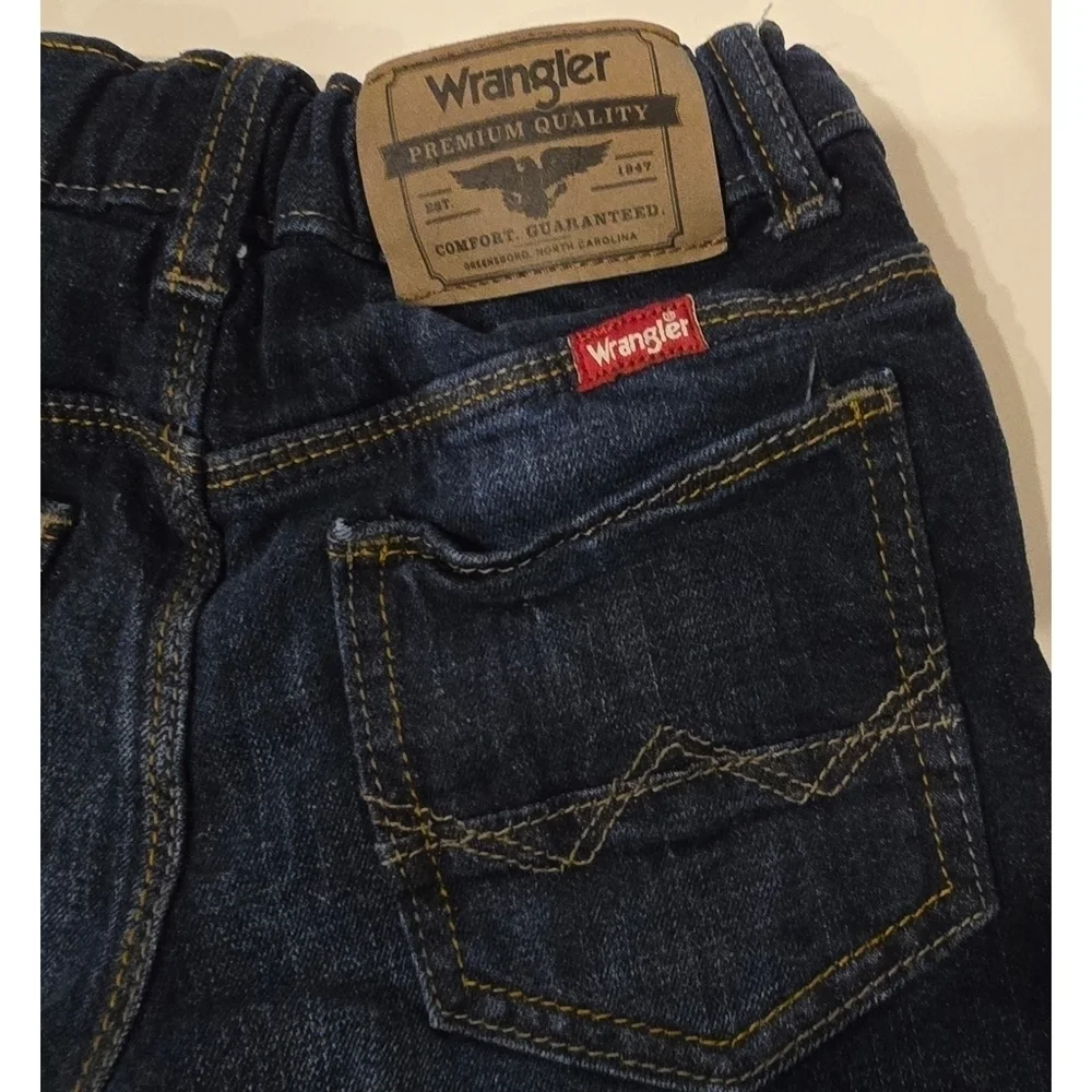 Wrangler Kids Dark Blue Jeans Size 5